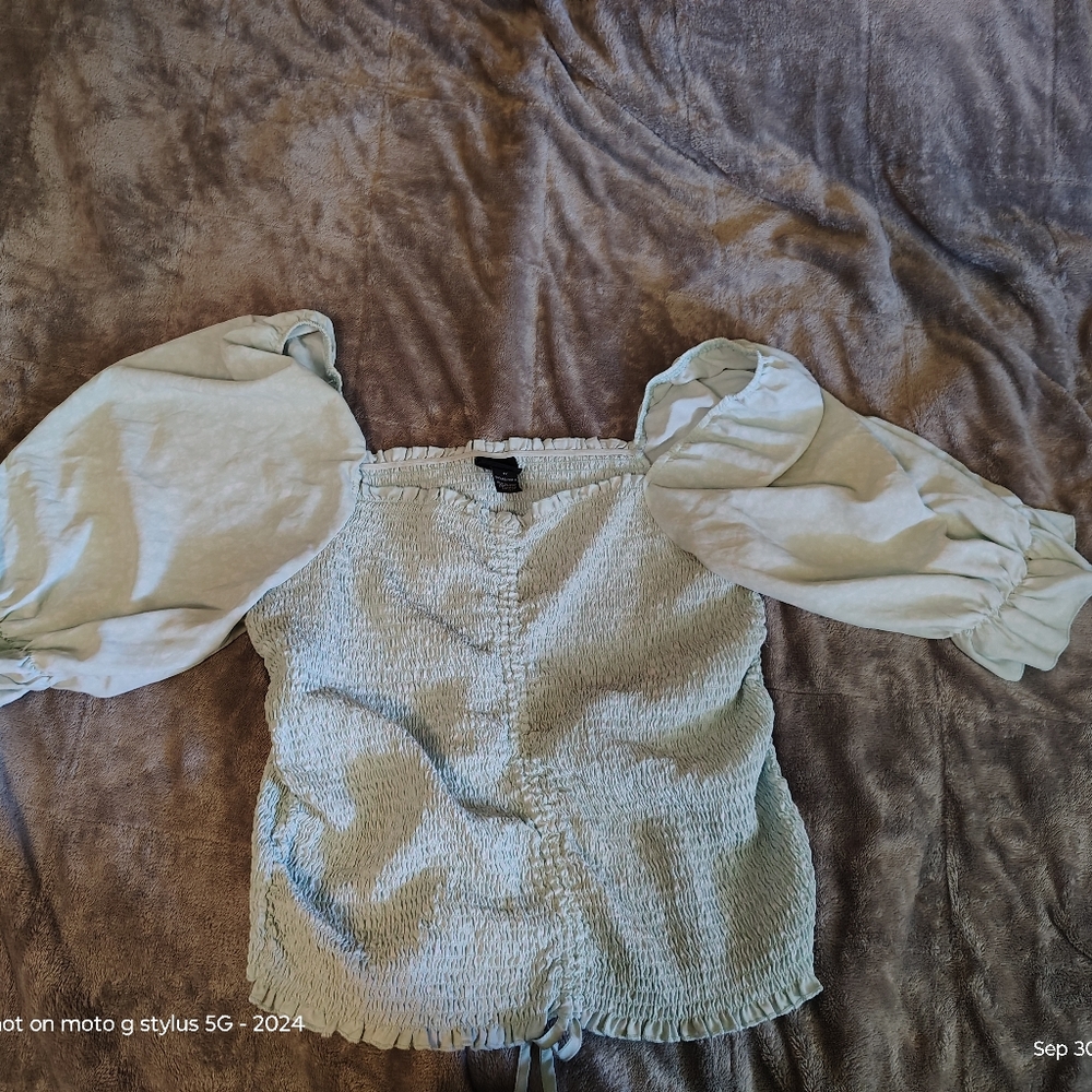 Elegant Puff Sleeve Top in Light Blue